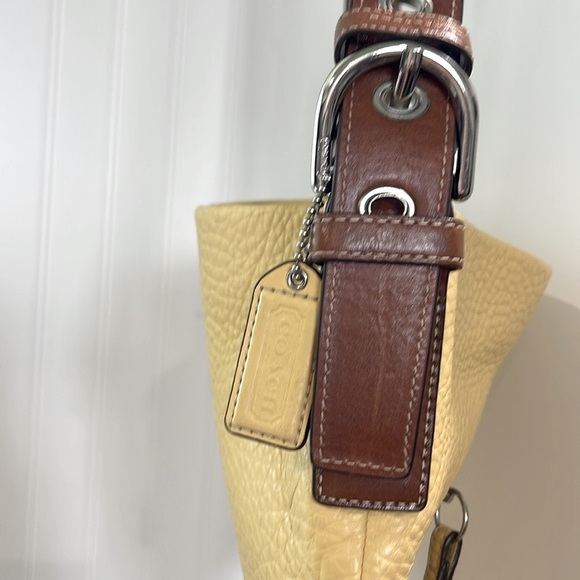 Coach Butter Yellow Legacy Crossbody Shoulder Saddle Bag - Picture 4 of 9
